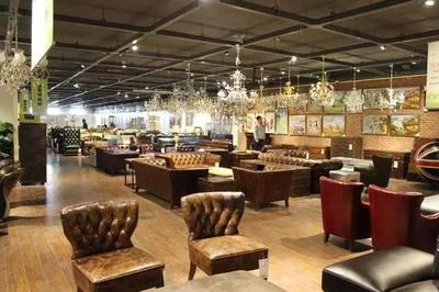 市场遇冷与转型阵痛 欧派增速下滑与家居卖场促销困局探析